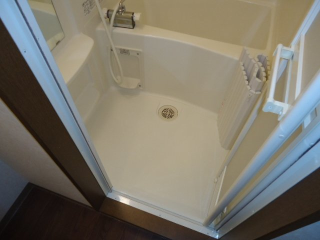 リビュール上縄　　　刈谷市近郊の賃貸はクラスホーム刈谷店の浴室|浴室