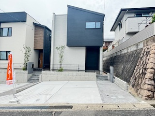 【駐車場】 | 廿日市市対厳山2（宮島口駅）全2区画　NO1 | 駐車スペース2台分