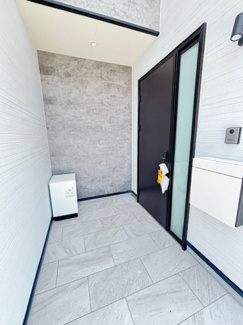 【玄関】 | 廿日市市対厳山3（宮島口駅）全3区画　A棟【63坪】【P3台】