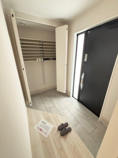 【玄関】 | 廿日市市対厳山3（宮島口駅）全3区画　A棟【63坪】【P3台】