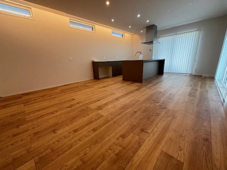 【居間・リビング】 | 廿日市市対厳山3（宮島口駅）全3区画　C棟【角地】【63坪】【P3台】 | 20.2帖リビング☆