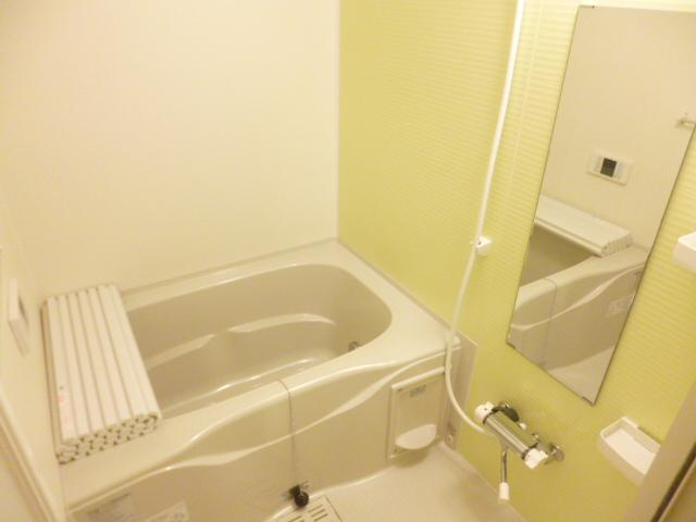 BEIS与野本町の浴室