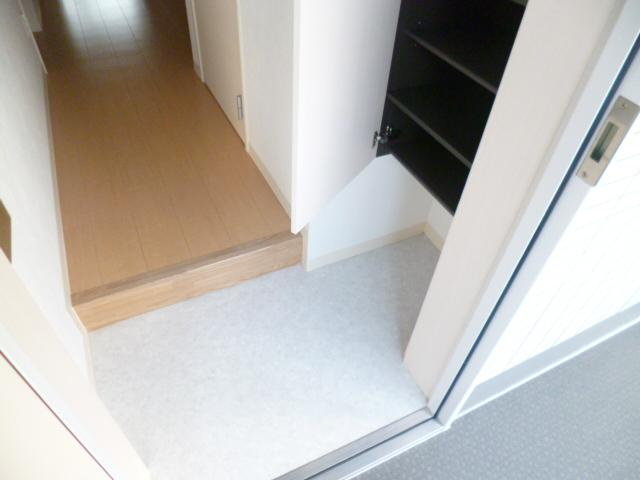 BEIS与野本町の玄関