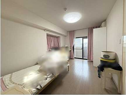 ライオンズマンション平和公園の洋室