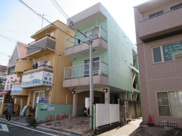 五色山ハイツの外観