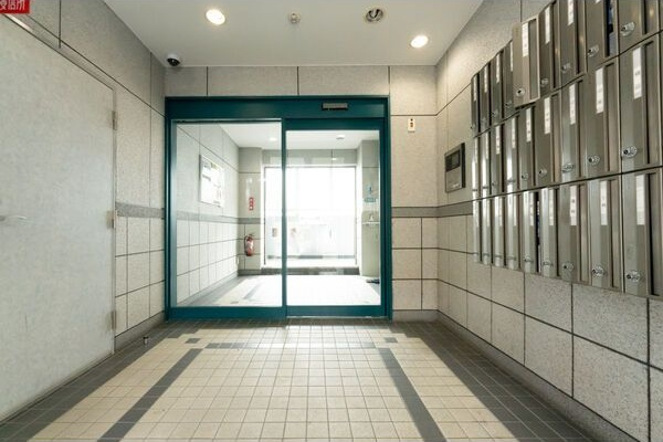 【エントランス】ブラントワールセンダイキマチ 