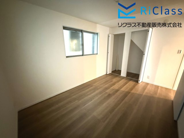 新築戸建　神戸市兵庫区金平町1丁目14の洋室|使い勝手のいい洋室です