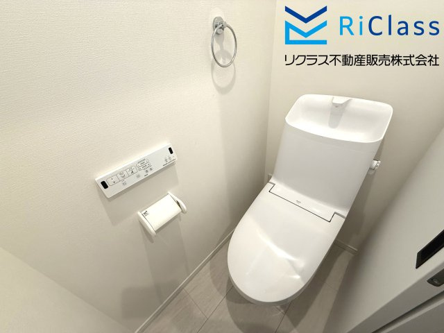 新築戸建　神戸市兵庫区金平町1丁目14のトイレ|落ち着いた色調のトイレです