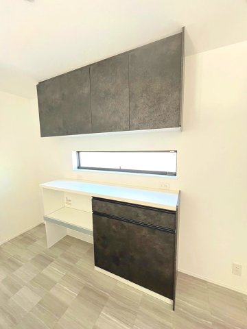 【完成予想図】 | 大阪市住吉区墨江　現状更地　建築条件無し売り土地 | 【同社施工例写真】
収納たっぷりのカップボード標準仕様！