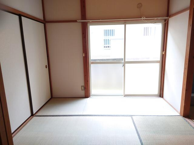 コーポ小川の和室