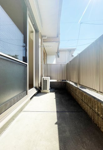 コートクレールⅡ番館のその他