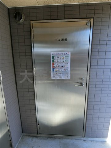 スモールシティハウス平和島のその他共用部分|曜日時間関係なくゴミ出し可能な敷地内ゴミ捨て場！