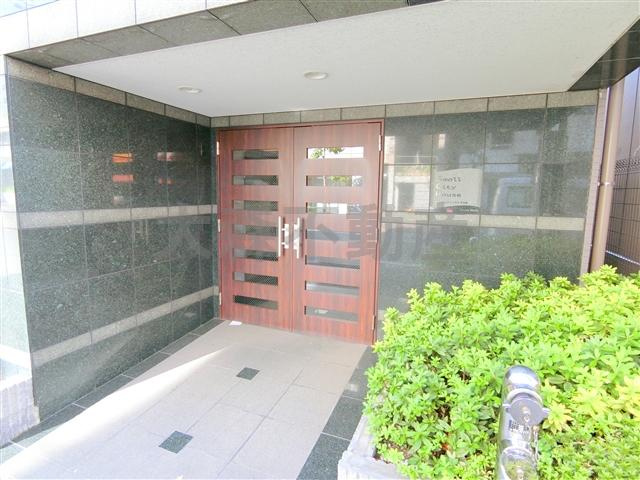 スモールシティハウス平和島の外観