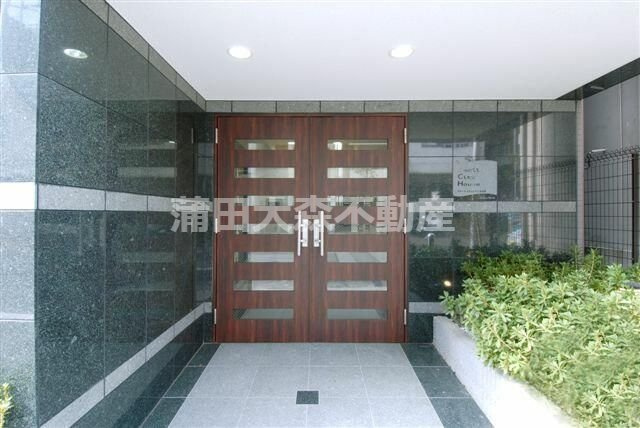 スモールシティハウス平和島の外観