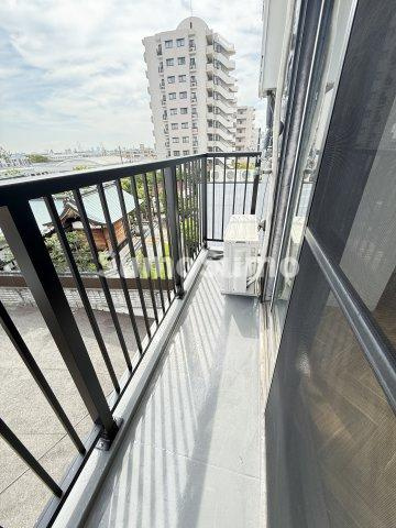 メルツ芦屋のバルコニー