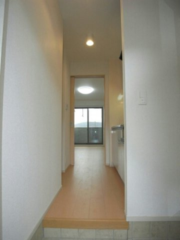 Ｖｅｒｄｅ　Ｃｏｌｌｉｎａの玄関|収納もある玄関です