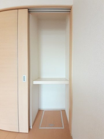 Ｖｅｒｄｅ　Ｃｏｌｌｉｎａの収納|大きなものも収納できそうです