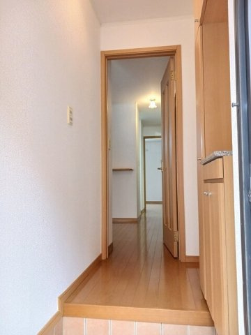 ヴィラ　スクエアＡの玄関|きれいな玄関です