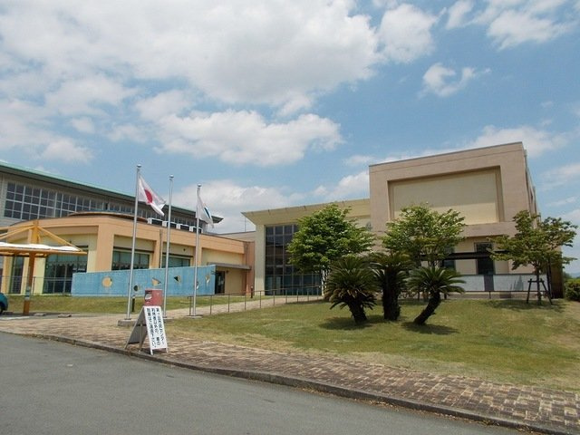 ヴィラ　スクエアＡの周辺|合志市泉ヶ丘市民センターまで600m