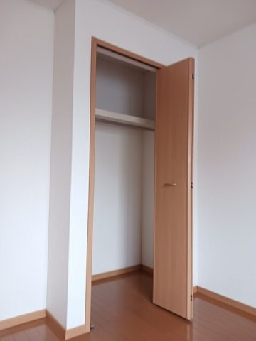 ヴィラ　スクエアＡの収納|ちょっとした収納スペースも充実しています