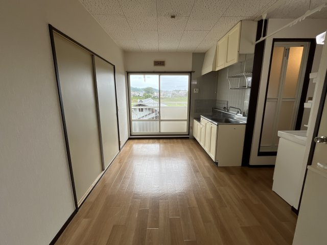 サンライフ眞の洋室