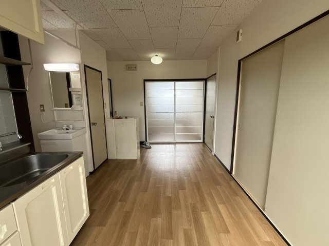 サンライフ眞の居間・リビング