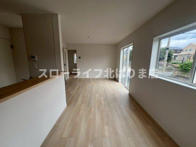 【居間・リビング】 | 加東市上中第1-2号棟