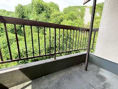 【バルコニー】 | 高槻市緑が丘1丁目　中古戸建