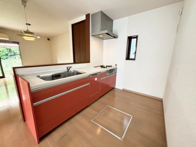 【キッチン】 | 高槻市緑が丘1丁目　中古戸建