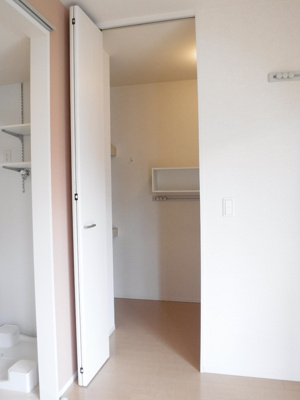 【内装】 | ピースランド