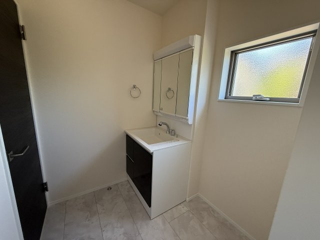 今津　　新築戸建の洗面所