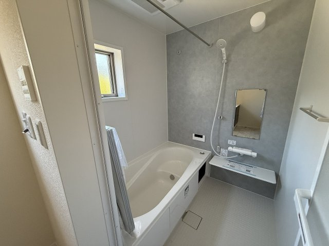 今津　　新築戸建の浴室