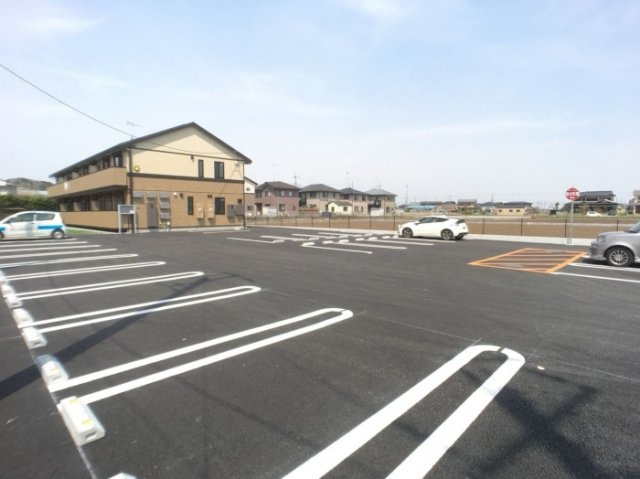 ヴェネレ／イルソーレ イルソーレの駐車場|駐車場