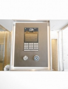 【セキュリティ】 | ビイルーム中野 | モニター付きオートロックで防犯面も安心です！