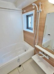 【浴室】 | ビイルーム中野 | 追い焚き機能、浴室乾燥機付きバス。