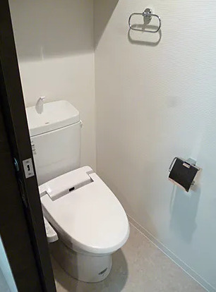 レジディア白金高輪のトイレ