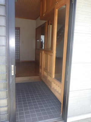 【玄関】 | 大館市比内町扇田字新長岡・中古住宅