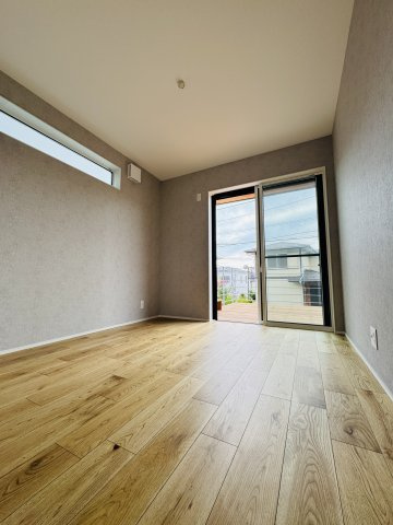 Design for Living｜鎌倉モダンの機能美邸宅の洋室