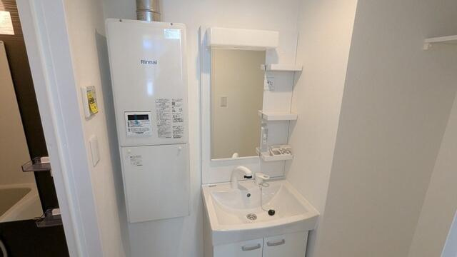 レピュア青砥レジデンスの独立洗面台