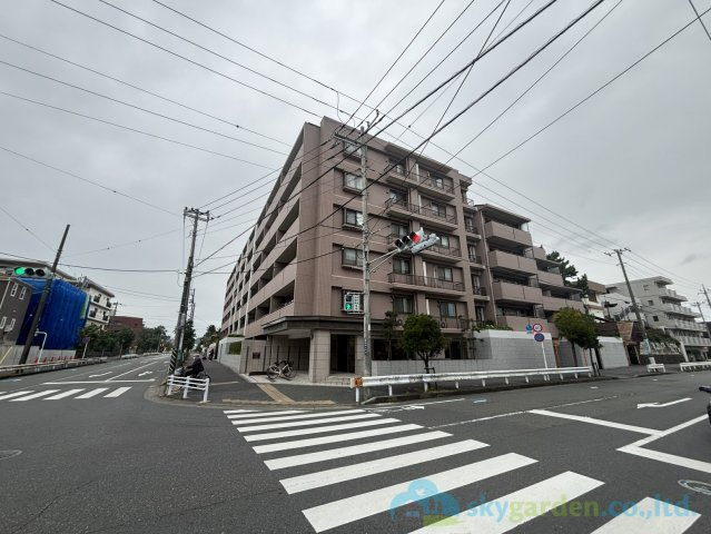 クリオ平塚龍城ケ丘壱番館の外観