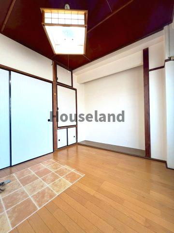 エスポワール駕町の洋室