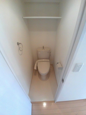 【トイレ】 | アークル | 他号室参考写真　温水洗浄便座付き♪