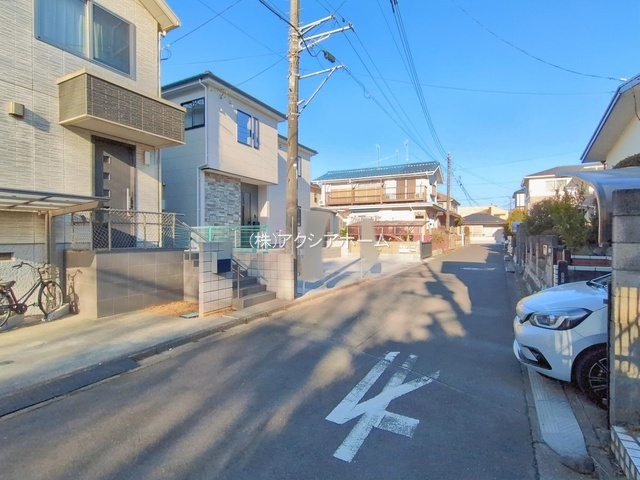 所沢市若狭2丁目・全1棟　新築一戸建　～ZEH水準住宅～の前面道路含む現地写真|現地写真（2026年2月19日撮影）