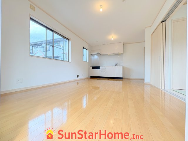 【サンスターホーム】あきる野市牛沼　中古戸建の居間・リビング