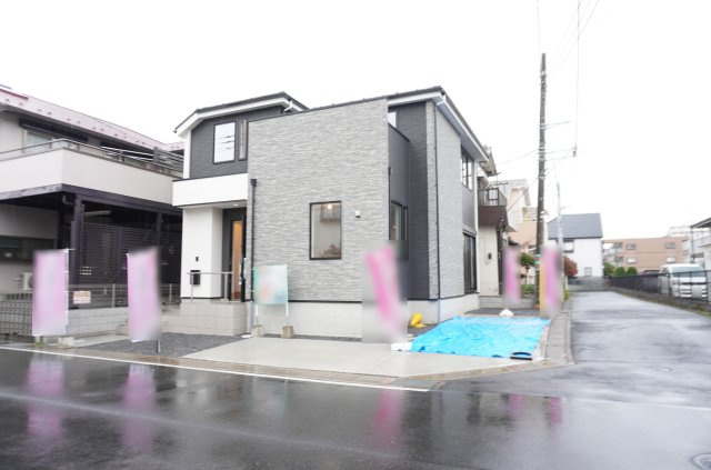 越谷市谷中町1丁目 新築分譲住宅の外観