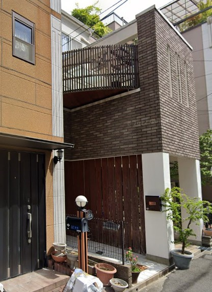 中央区谷町　中古戸建の前面道路含む現地写真