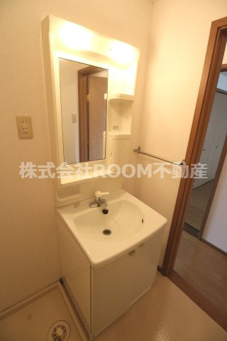 セゾンパークの独立洗面台|朝の身支度には欠かせない独立洗面化粧台