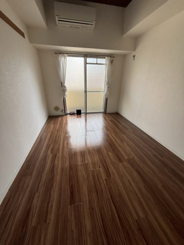 ベルミヤジの洋室|広々とした洋室です