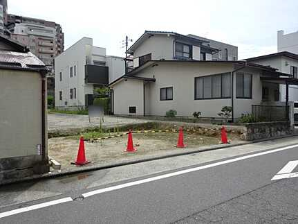 南区青崎2丁目の外観