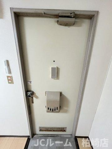 柏崎市田塚３丁目のアパートのセキュリティ